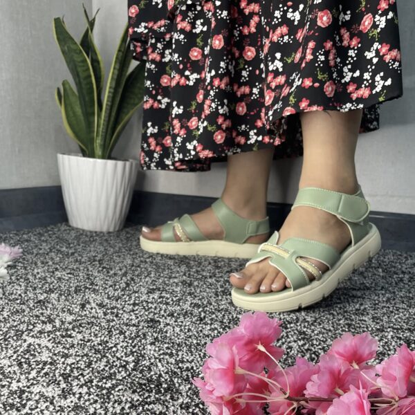 صندل اچ نگین دار-کد۱۶۰